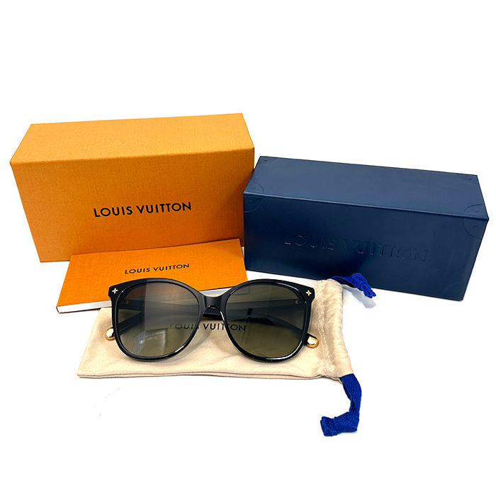ルイヴィトン(LOUIS VUITTON) サングラス･マイモノグラム･ライト キャットアイ Z1657W 箱・保存袋・ケース付き ブラック